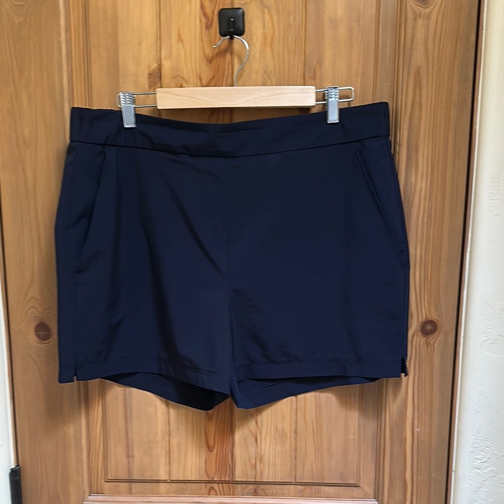 Women's Jones & Co. Shorts